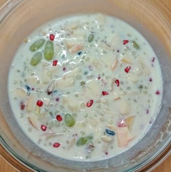 sabudana (sago) fruit custard